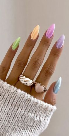 Nails July, Tropical Nail Designs, June Nails, Sunflower Nail Art, Nails Neon, Nails Pastel, Fancy Nail Art, August Nails, Nails Chrome