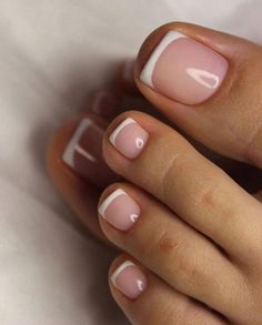 CHECK OUT THESE 36 INSPIRING FRENCH TIP TOE PICTURES AND A GUIDE TO ACHIEVE THEM! - 244 Milky French Pedicure, Manicure French Tip, French Toe Nails, French Pedicure, Nagellack Trends, Toe Nail Color