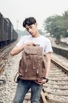 Men Crazy Horse Leather Backpack Casual Daypack 15.6 Inches Brown Casual Leather Backpack For Travel, Casual Leather Shoulder Backpack For Travel, Casual Brown Leather Backpack For Travel, Casual Leather Shoulder Bag Backpack For Travel, Casual Leather Backpack With Large Capacity, Casual Brown Soft Leather Backpack, Casual Leather Shoulder Backpack, Casual Brown Leather Backpack, Casual School Backpack With Leather Backing