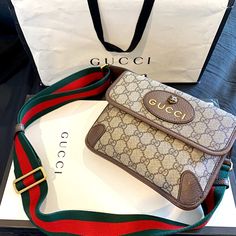 We 100% Guarantee !! This Is An Authentic Gucci Monogram Neo Vintage Messenger Bag. This Bag Is Crafted Of Gg Supreme Monogram Canvas With Brown Leather Trim, Oval Gucci Leather Tag With Metal Feline Head,Green+Red Web Strap ,And Flap Pocket On The Front And Back. This Item Have Been Worn But Has No Visible Signs Of Wear (Like New) Originally Bought In 2019 Come With Original Packaging Box And Receipt Gucci Bag Outfit, Gucci Messenger Bag, Vintage Messenger Bag, Luxury Bags Collection, Red Web, Luxurious Fashion, Guccio Gucci, Gucci Monogram, Pictures Poses