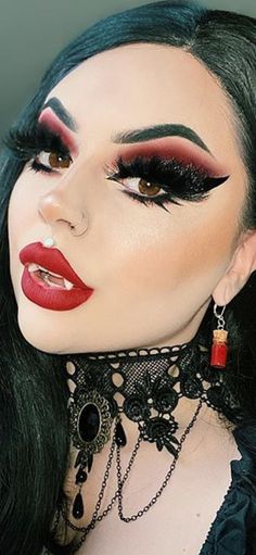 Black And Red Makeup Looks Gothic, Gothic Baddie Makeup, Red Black Makeup Goth, Goth Red Lipstick, Edgy Makeup Looks, Gothic Makeup Red Lips, Female Vampire, Bold Makeup Looks, Gothic Nails