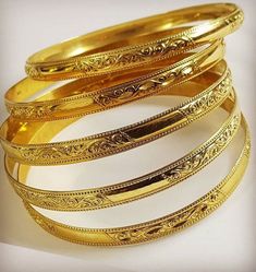 Kurdish Gold Jewelry, Middle Eastern Gold Jewelry, Moroccan Gold Jewelry, Gold Jewelry Arab, Arabic Gold Jewelry, Bangles Jewelry Designs Gold, Morocco Jewelry, Turkish Gold Jewelry, Moroccan Bracelet