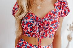 "Let Your Colors Burst" Pink Floral 2-Piece – Adorabelles Tie Shorts, Floral Midi Skirt, Top Floral, Floral Crop Tops, Sweetheart Neckline, Puff Sleeves, Pink Floral