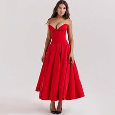 Turn heads with the Sexy Strapless Backless Dress. Perfect for summer, this trendy dress combines elegance and boldness, making it a must-have for 2024 fashion. Wedding Event Dresses, Midi Wedding Dress, Strapless Summer Dress, Tube Top Dress, Strapless Corset, 50 Style, Strapless Midi Dress, Christmas Party Dress, Birthday Party Dress