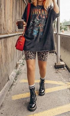 Edgy Day Outfit, Tshirt Dress Streetwear, 90s Mom Astethic, Punk Over 40 For Women, Black Shorts Concert Outfit, Summer Outfits In Hot Weather, Summer Edge Outfits, Western Lace Dresses For Women, Rainy Bbq Outfit