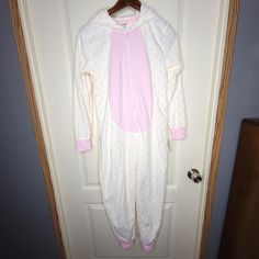 Tucker + Tate Girls Size 10/12 White Pink Fleece Unicorn Sleepwear Condition New With Tag! Smoke And Pet Free Home! Pink Fleece, Kids Pajamas, Pajama Set, Pajamas, Size 10, Pet, Cream, 10 Things, Pink