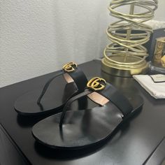 Excellent Condition Black Gucci Thong Sandal Size 39, Gucci Black Luxury Sandals, Black Gucci Slip-on Sandals, Gucci Open-toe Sandals With Padded Heel, Gucci Marmont, Gucci Black, Gucci Shoes, Flat Sandals, Black Sandals