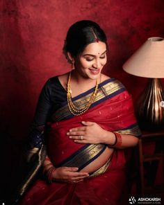 Pregnancy Saree Style, Maternity Poses, Saree Styles, Saree, Quick Saves