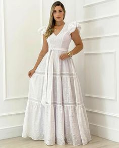 Cute White Dress, Casual Frocks, Modest Dresses Casual, Stylish Work Attire, Long White Dress, Fashionista Clothes, Latest African Fashion Dresses, Stylish Dress Designs