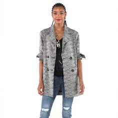 Cabi Agent Jacket Style #4294 Black & White Tweed-Like Msrp $209 Fantastic Jacket! Goes With Many Pieces! Very Cool - Gorgeous Styling! White Casual Pea Coat For Spring, Black And White Tweed, White Tweed, Style Ideas, Jacket Style, Jackets & Coats, Jackets For Women, Black White, Black And White