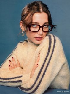 Emma Chamberlain x Warby Parker Warby Parker Glasses, Emma Chamberlain Outfits, Big Glasses, Cute Glasses, Emma Chamberlain