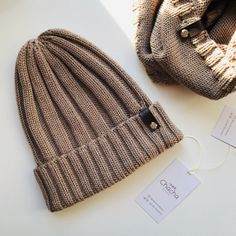 ◾ Item description Hand knit merino wool set for women. Soft hat with extended crown and neck gaiter. 100% natural yarn, soft and suitable for sensitive skin. ◾ Sizing Fits all women sizes ◾ Materials and Care - 100% extrafine merino wool - hand wash only, dry garment on a horizontal surface Beige Knitted Wool Hats, Beige Wool Knitted Hats, One Size Knitted Merino Wool Hat, Knitted Merino Wool Hat, One Size, Women Beanie, Soft Hats, Winter Set, Neck Gaiter, Wool Hat