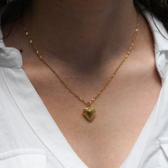 Gold Heart Locket Necklace Big Heart Locket Vintage Locket - Etsy Golden Heart Locket Necklace, Tiny Heart Locket, Dainty Heart Locket, Good Heart Locket, Heart Shaped Locket Necklaces, Gold Heart Shaped Locket, Heart Locket Necklace Vintage, Small Locket Necklace, Small Heart Locket