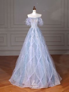 Cinderella Inspired Dress, Prom Dress Inspo, Prom Inspiration, Exquisite Gowns, Corset Dress Prom, Prom Dress Inspiration