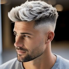 Blurry Low Fade with Frosted Tips Hair Styles For Grey Hair, Mens Taper Fade, Beard Styles Bald, Natural Crown, Frosted Tips, Best Fade Haircuts, Healthy Natural Hair Growth, Low Fade Haircut