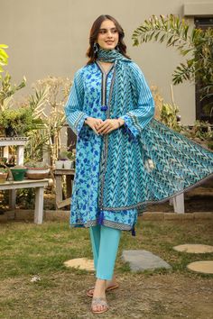 Lakhany LG-SR-0147-B KomalPrinted Lawn Collection 2024 Original brand suit fabric and photography lite diffrance in actual print. Traditional Printed Unstitched Suit For Spring, Traditional Spring Unstitched Suit With Printed Details, Festive Unstitched Patterned Suit With Printed Motifs, Festive Patterned Unstitched Suit With Printed Motifs, Festive Printed Unstitched Suit, Traditional Printed Unstitched Suit, Blue Unstitched Suit With Floral Print, Blue Partially Stitched Unstitched Suit For Spring, Patterned Dupatta For Spring