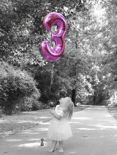 Three Year Old Photo Shoot, 3rd Birthday Pictures, Bohemian Birthday Party, Bday Party Kids, Dad Birthday Cakes, Baby Birthday Party Girl, 3rd Birthday Cakes, Birthday Photography, Birthday Surprise Party