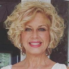 Short Curly Bob Hairstyles, Short Curly Hairstyles For Women, Short Wavy Haircuts, Grey Curly Hair, Short Curly Hairstyles, Curly Hair Photos, Hairstyles For Women Over 50, Wavy Haircuts, Short Curly Haircuts