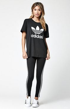 Addidas Shirts, Adidas Outfits, Women's Graphic Tees, Adidas Trefoil, Adidas Outfit