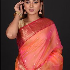 This Saree Can Be Worn For Any Occasion. The Tassels Have Been Done. The Saree Comes With The Blouse. Black Net Saree, Sequins Saree, Sequin Saree, Organza Silk Saree, Indian Silk Sarees, Green Saree, Net Saree, Katan Silk, Indian Sari