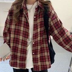 Casual Blouse Shirts, Plaid Shirt Women, Jacket Blouse, Red Plaid Shirt, Fashion Oversized, Coat Women Fashion, Outfits 90s, Plaid Shirts