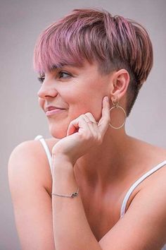 Mushroom Haircut, Pixie Cut Hairstyles, Cut Hairstyles, Hairstyles And Haircuts, Hair Pixie, Blonde Pixie Cuts