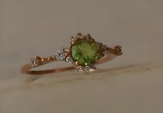 August Birthstone Engagement Rings, Diamond And Peridot Engagement Rings, Green Promise Ring, Green Engagement Rings, Peridot Engagement Ring, Birthstone Engagement Rings, Peridot Engagement Rings, Jade Rings, Vintage Style Engagement Rings