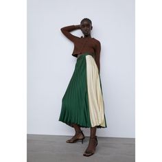 New With Tag. High Waist Skirt. Concealed Zipper Closure In Seam. 100% Polyester 9878/176 Boxp7/Ta3(M) Zara Green Midi Skirt, Chic Green Pleated Skirt For Fall, Zara Green Relaxed Skirt, Elegant Green Zara Skirt, Zara Pleated Skirt, Zara Skirts, Printed Midi Skirt, Pleated Midi Skirt, Cotton Skirt