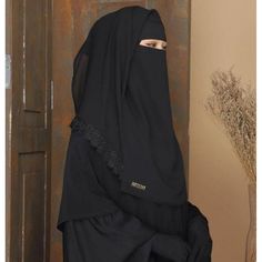 Bismillaahirrahmaanirrahiim Egypt niqab Hanura (Only niqab, not include hijab) Details : 🌸material siffon silky 🌸 neat stitches 🌸 The length of the niqob covers the chest (length ± 45 cm/ 17,72 inches. width ± 35 cm/ 13,78 inches) 🌸 comfortable to use, Insha Allah 🌸niqob best seller 20% of the proceeds from the sale will be donated to the construction of a Tahfidz Quran school and the poor in Indonesia (hope you don't mind), Jazaakillaahu khoir. Note : Please include your mobile number and Black Khimar For Wedding And Eid, Black Niqab, Black Hijab, Niqab Fashion, Hijab Style Tutorial, Muslim Women Hijab, Muslim Fashion Hijab, Modesty Fashion, Muslim Hijab