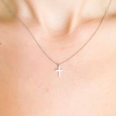 14k White Gold Necklace / Dainty Cross Necklace / Sterling Silver Necklace / Dainty necklace / Necklaces for Women, Religious Jewelry ➤ PRODUCT FEATURES; ✔ Made to Order ✔ Gold Kt: 925k Sterling Silver, 14k White Gold, 14K Yellow Gold, 14k Rose Gold ✔ Ready to Ship in 3-5 Business Days ➤PERSONALIZATION ✔Please select your desired material and length from the menu.. ➤SHIPPING ✔SHIPPING TIME to US is 2-6 days; 5-12 days to worldwide ➤PACKAGING ✔All our jewelry comes with a high quality jewelry box Delicate Sterling Silver Cross Pendant Necklace, Minimalist Cross Necklace For Anniversary, Silver Cross Necklace With Delicate Chain For Gift, Dainty Cross Pendant Necklace For Anniversary, Everyday White Gold Cross Necklace, Delicate Silver Cross Necklace, White Gold Cross Pendant Necklace Gift, Sterling Silver Necklace Dainty, Gold Necklace Dainty