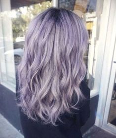 Lilac Grey Hair, Lavender Grey Hair, Purple Grey Hair, Wigs Pink, Pastel Purple Hair, Lavender Hair Colors, Light Purple Hair, Pink Blonde, Lilac Hair