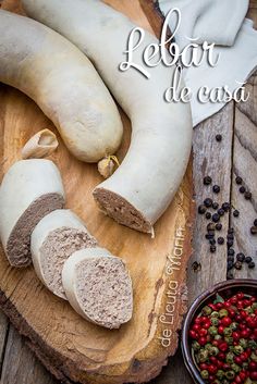 an assortment of food on a cutting board with the words retour de casa