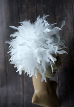 "White Fascinator, Wedding Hat Fascinator, Tea party Hat, Diner en Blanc, Wedding Headdress Hairpiece, British Kentucky Derby Hat Fascinator Lovely big feathers hat fascinator - great accessory for a part, wedding or race event. It is about 11- 12\" wide ! Elegant and comfortable to wear. Made feathers in white. Made with alligator clip on the back so it can be place anywhere you like - on side or up on the head ! Simply adorable. For any questions please mail me, i'll be very happy to help you Vintage Costume Hats And Headpieces For Wedding Carnival, White Gatsby Style Fascinator For Evening, Adjustable Ostrich Feather Wedding Hat, Adjustable Wedding Costume Hat With Ostrich Feathers, Flapper Style Fascinator For Wedding, White Ostrich Feather Wedding Headpiece, Gatsby Style Feather Trim Headpiece For Wedding, Fitted Flapper Style Fascinator For Weddings, Flapper Style Wedding Fascinator