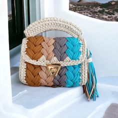 #colorfulbag #luxurybag #crochettotebag Evening Clothes, Hand Knit Bag, Crochet Free Patterns, Multi Colored Bag, Crochet Purse Pattern Free, Luxury Tote Bags, Free Crochet Bag, Knitted Bag, Handmade Crochet Bags