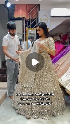 Lehenga Shopping in Chandni Chowk | Heavy Designer Lehenga Choli😍

Follow me for latest Lehengas collection in Chandni Chowk Delhi❤️

Shop Details:Sabhya Bridal wear... | Instagram