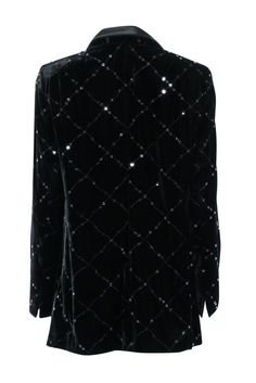 Add some glamour to your blazer lineup with this sparkling gem from Akris! The sleek velvet and oversized silhouette provide a luxurious feel, while the notched lapel adds a touch of sophistication. Complete with shimmering sequins, you'll be sure to dazzle at the office party. Layer over a dress with some pumps and shine on! Size 14 70% Viscose, 18% Cotton, 9% Silk, 3% Polyester Front button closure Padded shoulders Notched lapel Small slits at cuffs Bust 40" Waist 41" Shoulder to hem 31" Sleev Black Velvet Blazer, Velvet Blazer, Office Party, Oversized Silhouette, Black Velvet, The Office, Sleek, Pumps, Velvet