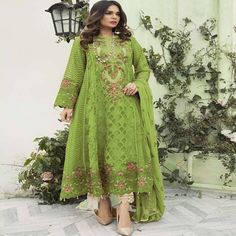 #eBay #eBayStore #eBaySeller #Pakistani #Georgette #SkyviewFashion #Parrot #India #Women#Bollywood #Tradictional #Bridal #Wedding #PartyWear #Designer #PartySuit #SalwarKameez #Evening #Festival https://www.ebay.com/str/skyviewfashion Wedding Salwar Kameez, Wedding Dress Suit, Pakistani Women, Pakistani Designer Suits, Desi Style, Georgette Dress, Salwar Kameez Designs, Indian Bollywood, Party Wear Dresses