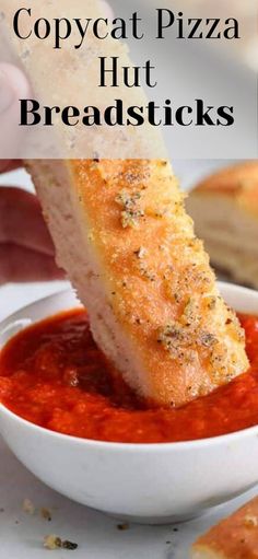 Copycat Pizza Hut, Pizza Hut Breadsticks, Homemade Pizza Dough Recipe, Pizza Sauce Recipe, Homemade Bread Recipes Easy, Easy Homemade Pizza, Pizza Dough Recipe, Copykat Recipes, Homemade Pizza Dough