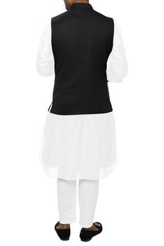 Shop for Smriti by Anju Agarwal Black Cotton Silk Bundi Kurta Set for Men Online at Aza Fashions White Kurta For Eid Workwear, White Kurta For Workwear And Eid, Sleeveless Kurta, White Kurta, Mandarin Collar, Cotton Silk, Pocket Square, Full Sleeve, Aza Fashion