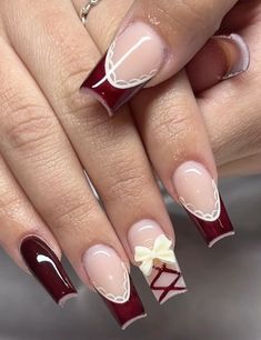 Nail Designs Detailed, Lace Inspired Nails, Dark Red Nails With Design Ideas, Dark Red Coffin Nail Ideas, Crocette Nails, Winter Nails Acrylic Square, Dark Red Nail Inspo Design, Short Dark Red Nails With Design, Cute Nail Inspo Simple