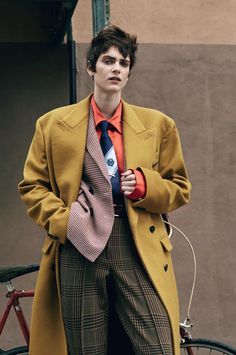 Mode Poses, W Magazine, Androgynous Fashion, 가을 패션, Mode Inspiration, Most Powerful, Join Us, Fashion Statement