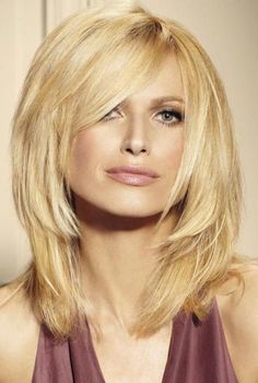 Hairstyle For Chubby Face, Layered Hair With Bangs, Medium Haircuts, Medium Layered Hair, Medium Length Hair With Layers, Shoulder Hair, Hair Styles 2014, Short Women, Medium Hairstyles