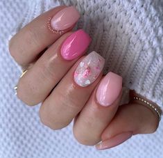 Summer Dip Nails 2024, Soft Pink Flowers, V Day, Dip Powder Nails, Allergic Reaction, Pedicures, Chic Nails