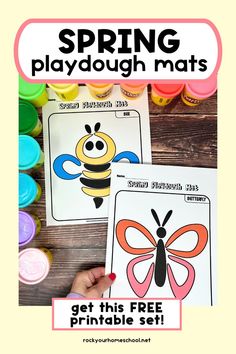 Examples of free printable spring playdough mats featuring bee and butterfly with playdough containers. Insect Playdough, Spring Playdough Mats, Spring Playdough, Preschool Playdough Mats, Preschool Playdough, Kindergarten Sensory, Lego Drawing, A Activities, Small Muscles