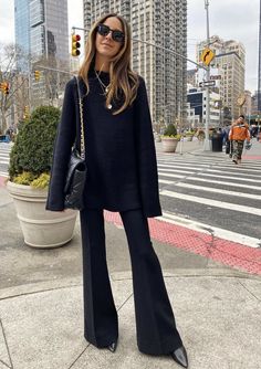 Celana Fashion, Estilo Chic, Looks Chic, Inspiration Mode, Adidas Samba, Work Attire, Fall Winter Outfits