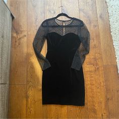 Velvet And Lace Cocktail Dress Size 8 Velvet A-line Cocktail Dress, Elegant Knee-length Black Velvet Dress, Black Fitted Knee-length Velvet Dress, Fitted Velvet V-neck Cocktail Dress, Lace Cocktail Dress, Guess Dress, Cocktail Dress Lace, Cocktail Dress, Colorful Dresses