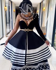 Xhosa Attire Xhosa Attire Traditional Dresses, Xhosa Attire Traditional Dresses Wedding, Modern Makoti Outfits, Modern Xhosa Attire For Ladies, Xhosa Traditional Attire Women, Xhosa Attire Traditional Dresses