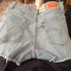 Levi’s Shorts Size 27 Stretchy New With Tags Levi Shorts, Jean Shorts, Levi's, Color Blue, Womens Shorts, Tags, Women Shopping, Blue, Color