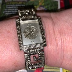 Beautiful Watch Needs Battery Band Is In Great Shape Swiss Made One Of A Kind ! Gold Plated It Looks Two Toned Gold And White Gold No Original Box Versace Accessories, Watch Vintage, Gianni Versace, Beautiful Watches, Swiss Made, Vintage Watches, Accessories Watches, Versace, Silver Gold