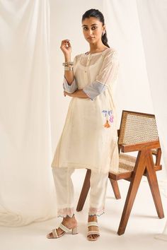 Off white three fourth sleeves kurta with Tulip bird paradise embroidery and pocket detail. Paired with a double scallop hem embroidered sheer hem pant and an inner. - Aza Fashions Bird Paradise, Diana Penty, Eid Party, White Kurta, Scallop Hem, Luxury Sale, How To Hem Pants, Scalloped Hem, Pants Pattern